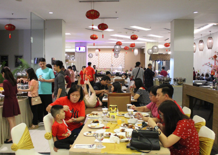 Hotel Santika Radial Palembang Siapkan All You Can Eat Chinese Buffet, Hanya Rp160 Ribu per Pax