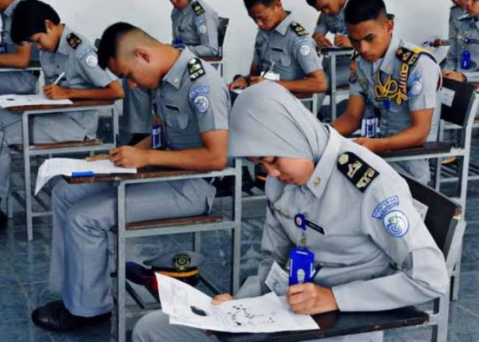 9 Sekolah Kedinasan Paling Terbaik di Indonesia, Cocok untuk Kamu yang Ingin Kerja di Sektor Publik