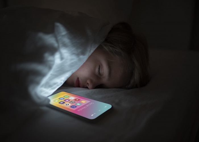 4 Penyakit Yang Mengancam Saat Tidur Dekat Ponselmu, Nomor 3 Menyeramkan