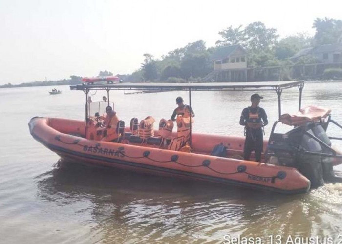 Tim Rescue Sisir Sungai Lalan Cari Korban Jembatan Ambruk di Muba, Ini Kronologi Kejadiannya