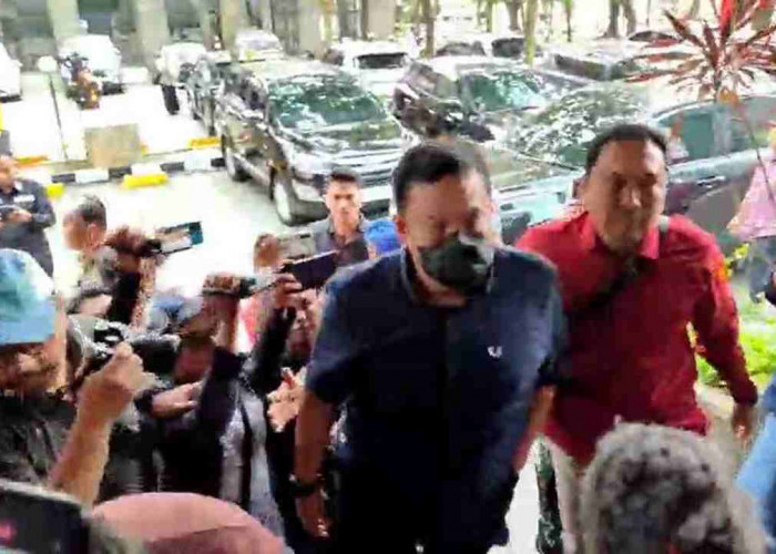 Tiba di Kejati Sumsel, Wakil Bupati PALI Langsung Diperiksa Ketat Penyidik