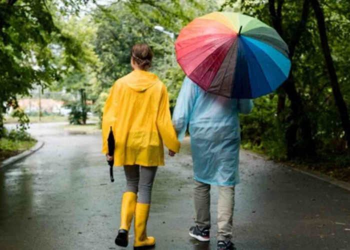 Prakiraan Cuaca Sumsel 1 Januari 2026: Hujan Ringan Merata, Muratara Waspada Petir