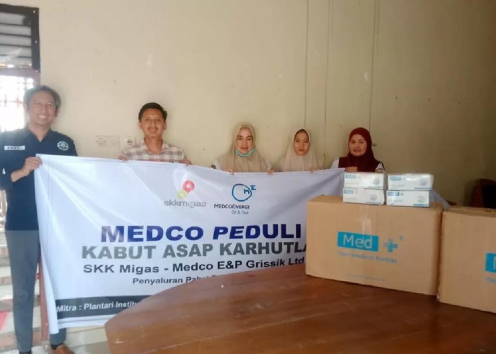 Medco E&P Salurkan 2.800 Kotak Masker dan Susu untuk Warga Terdampak Karhutla di Muba