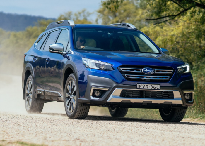 Gak Usah Takut Parkir Mundur Pakai Subaru Outback, Ada Fitur Ini