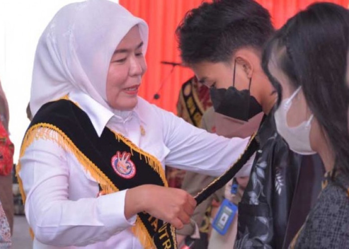 Wawako Fitrianti Kukuhkan 250 Duta GenRe se-Kota Palembang