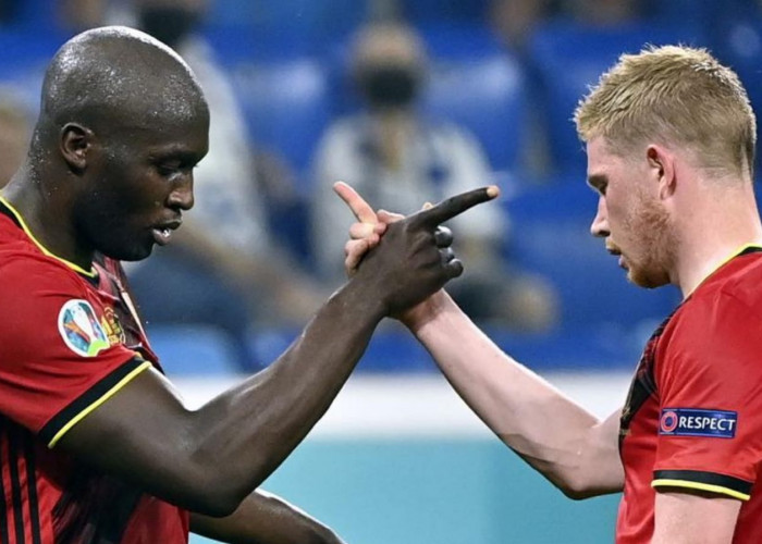 Keputusan Besar Napoli Tentang Masa Depan De Bruyne dan Lukaku