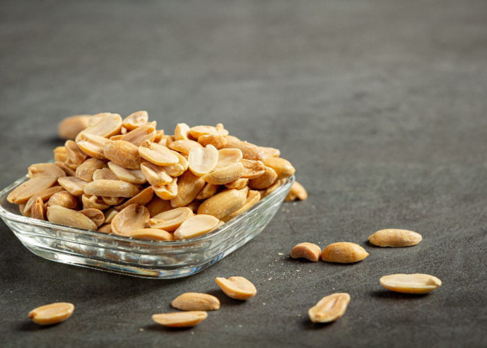 Terlalu banyak Mengkonsumsi Kacang Dapat Menimbulkan Jerawat?, Mitos atau Fakta?