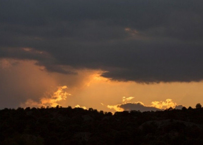 Prakiraan Cuaca 23 Januari 2026: Sumsel Didominasi Berawan, Sejumlah Daerah Berpotensi Diguyur Hujan