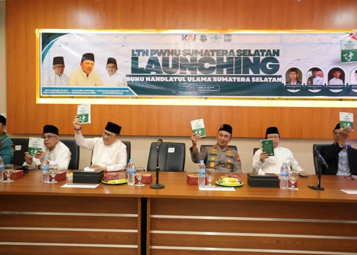 Perkuat Sinergi Jaga Stabilitas Daerah, Kapolda Sumsel Irjen Pol Sandi Nugroho Hadiri Peluncuran Buku Sejarah 