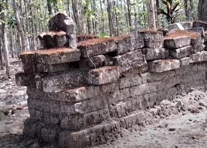 Dikenal Sebagai Kota Santri di Sumatera Selatan, Daerah Ini Memiliki 7 Makam Keramat