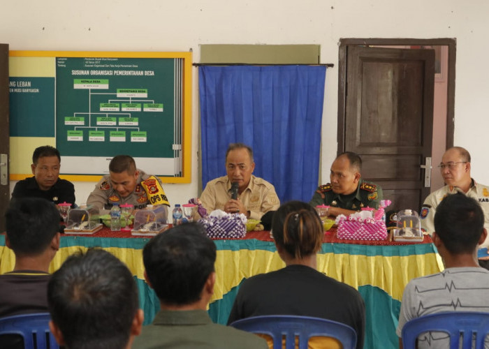 Pemkab Musi Banyuasin Bantu 5 KK Terdampak Aktifitas Minyak Ilegal di Desa Talang Leban