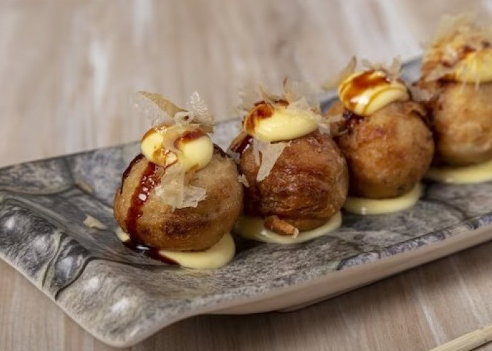 Buat Sendiri di Rumah Lebih Mantul! Ini Resep Takoyaki, Jajanan Khas Jepang yang Mendunia