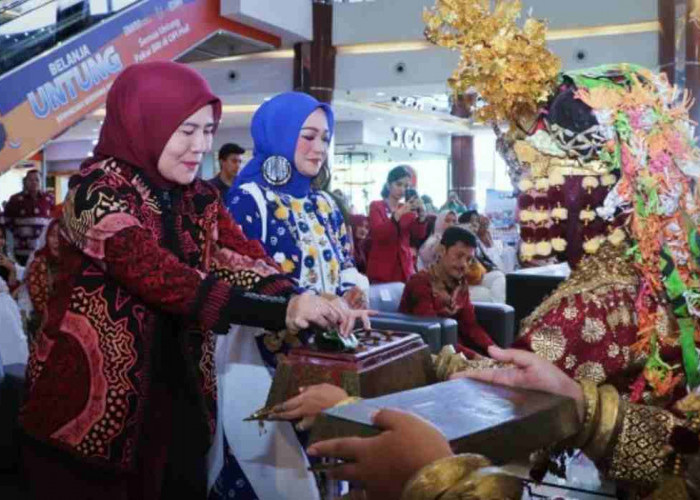 Hadiri Launching Batik Bejumpe Berkilau, Pj Ketua TP PKK Muba Katakan Ini