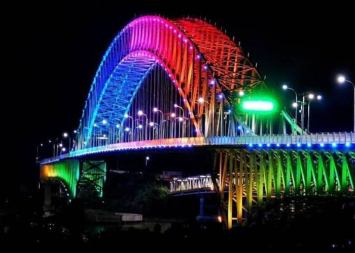 Anggaran Lampu Hiasnya Saja Rp13 Miliar, Inilah Jembatan Termegah di Kalimantan Timur, Gunakan APBD Lho!