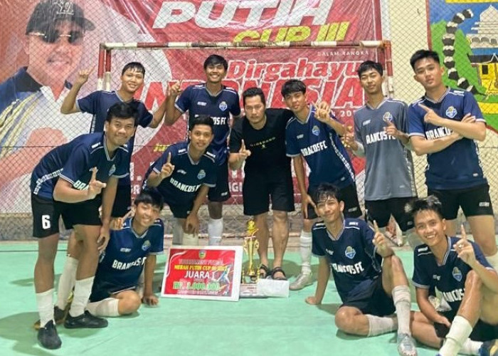 Brancos FC Juara Turnamen Futsal Pasar Cup II