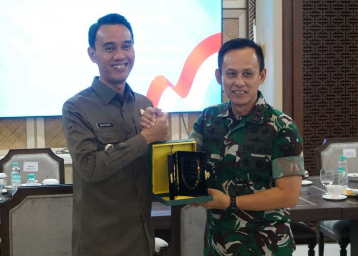 Momen Kehangatan di Pendopo OKI: Pangdam II/Sriwijaya Rajut Silaturahmi Lintas Sektor