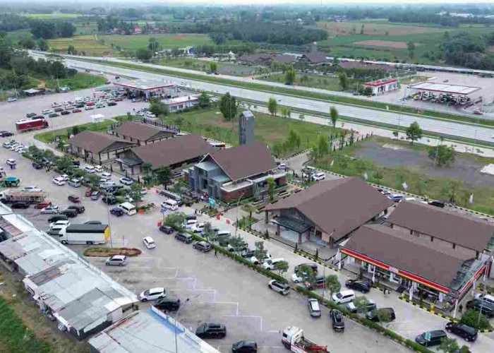 Tol Bakter Ramai, 1 Juta Kendaraan Melintas, Rest Area HKA Jadi Titik Favorit Pengendara