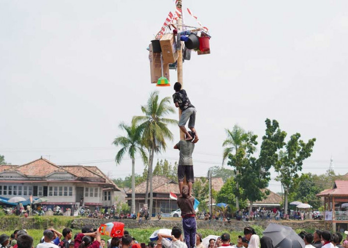 Lestarikan Budaya Lokal: Bupati Muchendi Buka Lomba Bidar dan Permainan Tradisional di Kabupaten OKI