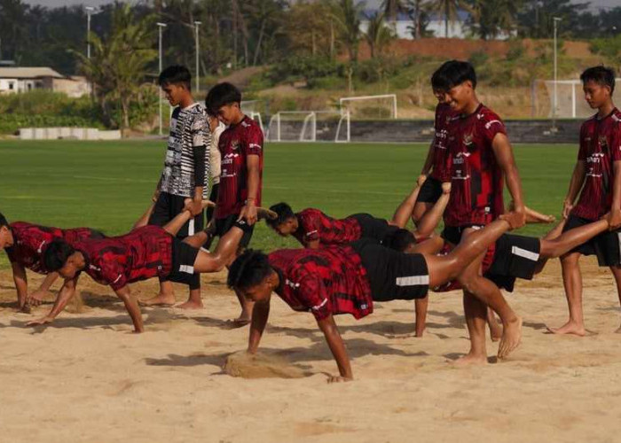 Nova Arianto Genjot Punggawa Timnas Indonesia U17, TC di Bali Fokus Latihan Fisik Pemain