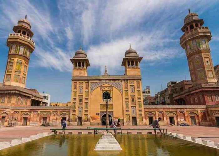 Masjid Megah Ini Peninggalan Dinasti Mughal, Diakui UNESCO sebagai Situs Warisan Dunia  