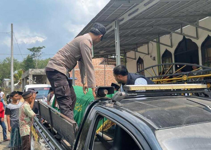 Aksi Mulia Polsek Muara Pinang: Ringankan Beban Warga, Mobil Dinas Digunakan untuk Antar Jenazah