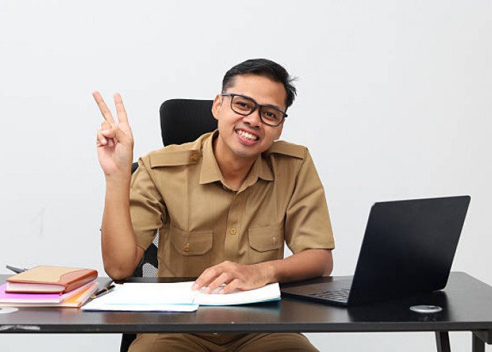 TERUNGKAP! Ini Alasan Kursi Kepala Sekolah Sepi Peminat