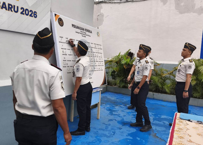 Siap Menuju Zona WBBM, Jajaran Lapas Sekayu Tandatangani Pakta Integritas