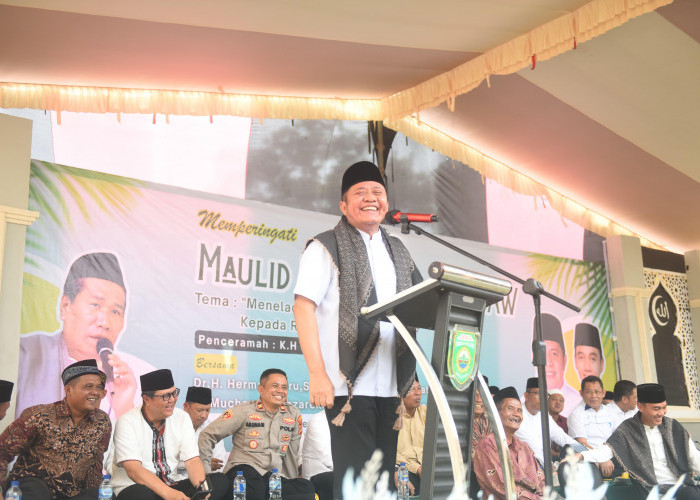Peringati Maulid Nabi Bersama Warga Desa Gading Raja OKI, Herman Deru: Momentum Meneladani Rasulullah