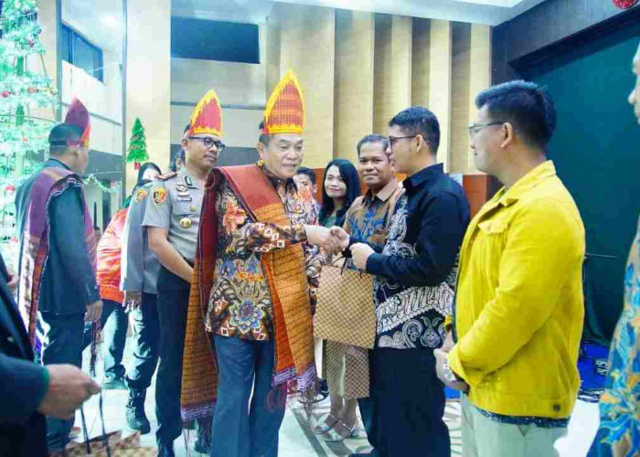 Wujudkan Muba Zero Konflik, Bupati Toha Tohet Rayakan Natal Bersama GPIN Serasan Sekate 