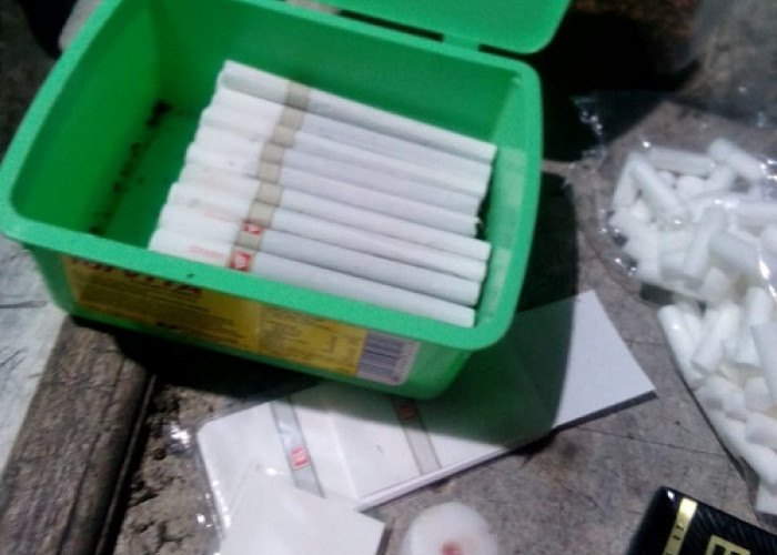 Imbas BBM Naik, Rokok Tingwek Jadi Incaran Para Perokok