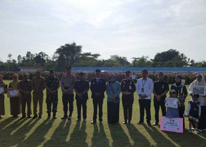 Rayakan Hardiknas 2026, Wali Kota H Arlan Tebar Penghargaan untuk Pelajar dan Guru Berprestasi di Prabumulih