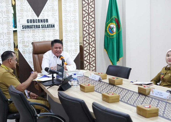 Sentil Pemimpin Karbitan, Herman Deru Tegaskan Jangan Pernah Anggap Remeh Persoalan Lapangan