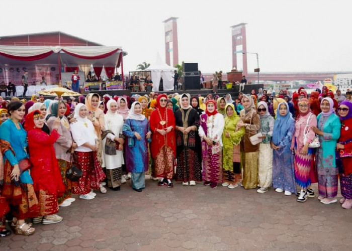 Melza Elen Setiadi dalam Peringatan Hari Kebaya Nasional, Ingin Wanita Sumsel Terus Lestarikan Kebaya