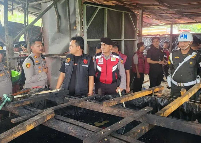 3 Gudang BBM Ilegal di Muara Enim Dibongkar, Polisi Temukan Kolam Penampungan