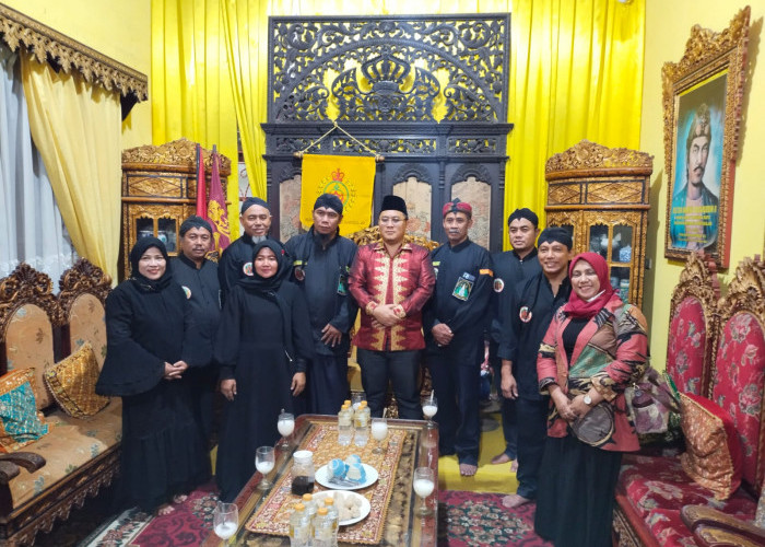 Ziarahi Makam Bersejarah di Palembang, Program Bareng KPD dan Komunitas Ziarah Sarjana Kubur 