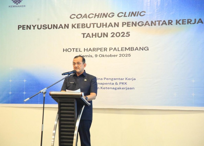 Sekda Edward Candra Buka Coaching Clinic Pengantar Kerja untuk Tingkatkan Kualitas SDM Sumsel