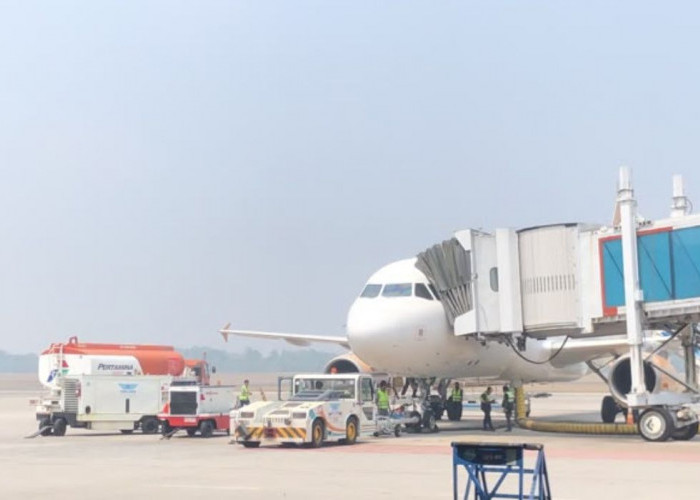 Visibility 3.000 Meter, Operasional Penerbangan Bandara SMB II Tetap Aman dan On Schedule Meski Kabut Asap