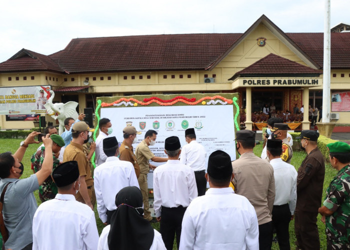 Dihalaman Mapolres Prabumulih, 7 Cakades Deklarasi Damai Pilkades Serentak
