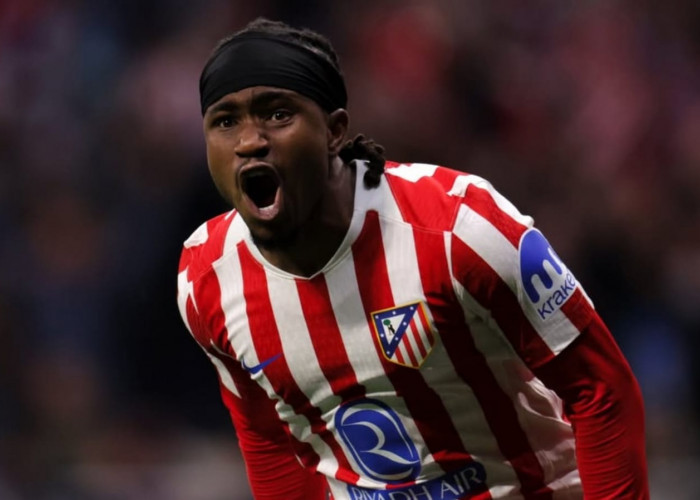 Atletico Madrid 1-2 Barcelona (agg 3-2): Kartu Merah Garcia Mengacaukan Comeback, Lookman Cetak Gol Kemenangan