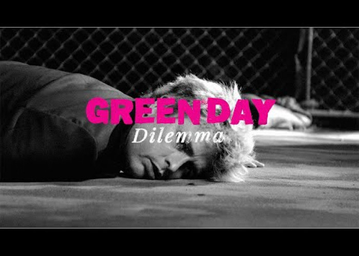 Resmi Dirilis! Ini Lirik dan Terjemahan Lagu 'Dilemma' Milik Green Day