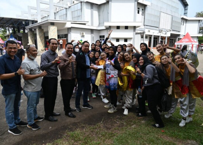  Ikut Kompetisi DBL, Bupati Suntik Semangat Siswa SMAN 2 Lahat