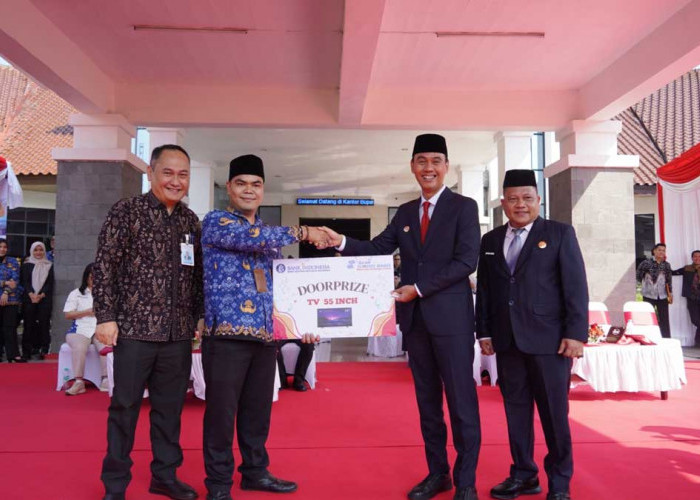 ASN OKI Ditantang Jadi Pelopor! Bupati Muchendi Luncurkan SiDOMON Pajak Demi Dongkrak PAD