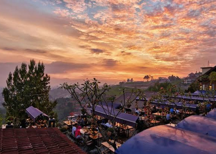 5 Restoran Terbaik di Bandung yang Wajib Dikunjungi Saat Liburan, Menu Makanan Dijamin Menggugah Selera 