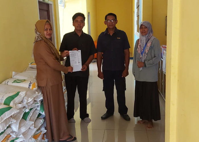 BLT 900 Ribu Rupiah Serta Bansos Beras 10 Kilogram Bakal di Bagikan Pemerintah Pada November Ini!