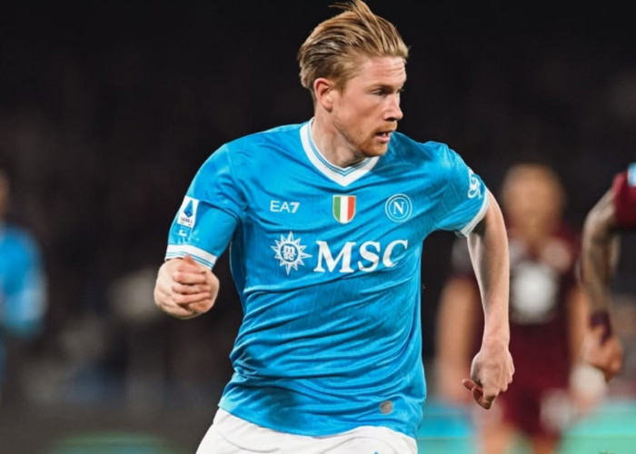 Apa Pun yang Terjadi De Bruyne Tetap Akan Bertahan di Napoli 