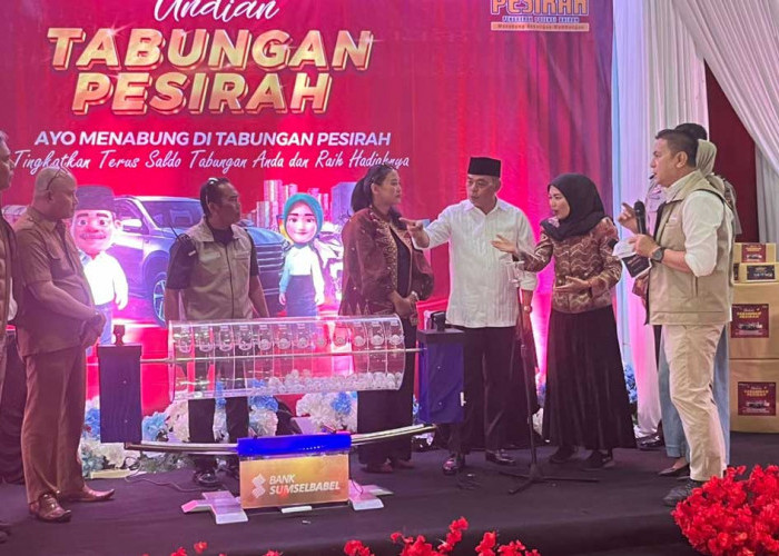Bupati Bursah Zarnubi Saksikan Langsung Undian Pesirah, Pastikan Proses Transparan dan Terdaftar di Kemensos