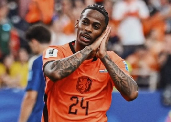 Roma Berusaha Sekuat Tenaga Merekrut Speedster West Ham €45 juta 