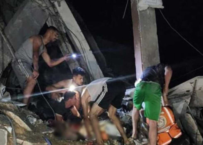 Israel Makin Brutal! Bom Kamp Pengungsi, 17 Warga Gaza Tewas