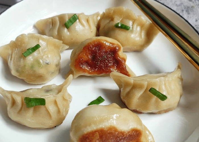 Hidangan Khas Keluarga Tiongkok: Ini Resep Membuat Kuotie Ayam, Renyah di Luar Lembut di Dalam!