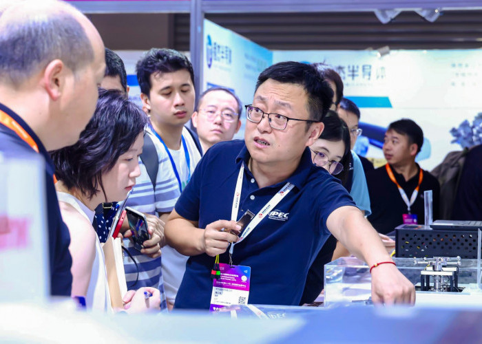 GEMPAR! Raksasa Teknologi Dunia Bersatu Sepakati Standar NPO, Huawei Bikin Geger Luncurkan 7.2T NPO!